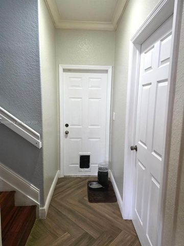 1889 SE 14th St, Homestead, FL 33035