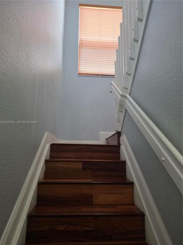 1889 SE 14th St, Homestead, FL 33035