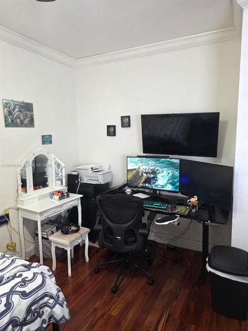 1889 SE 14th St, Homestead, FL 33035