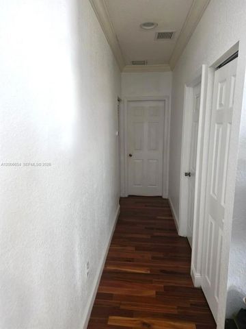 1889 SE 14th St, Homestead, FL 33035