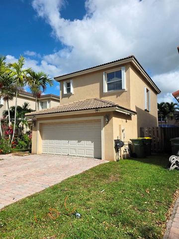 1889 SE 14th St, Homestead, FL 33035