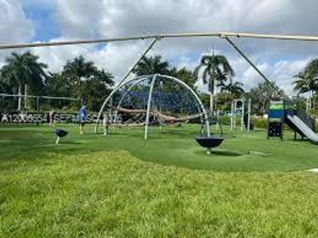 1889 SE 14th St, Homestead, FL 33035