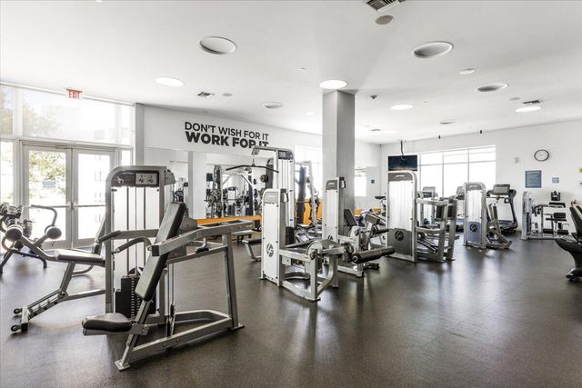 300 S Australian Avenue 911, West Palm Beach, FL 33401