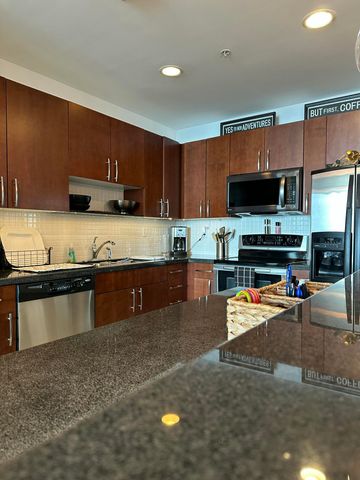 300 S Australian Avenue 911, West Palm Beach, FL 33401