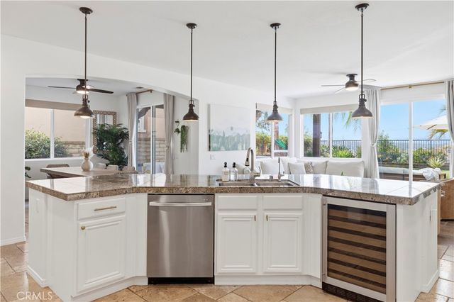 29207 Avenida Avila, Valencia, CA 91354