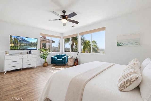 29207 Avenida Avila, Valencia, CA 91354