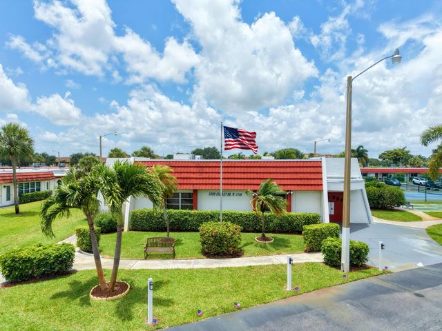 5800 W Fernley Dr W W 9, Greenacres, FL 33415