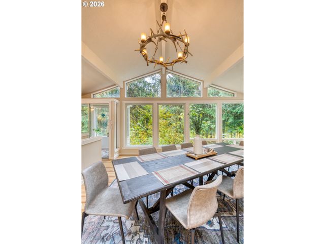 69437 E VINE MAPLE Dr, Rhododendron, OR 97049