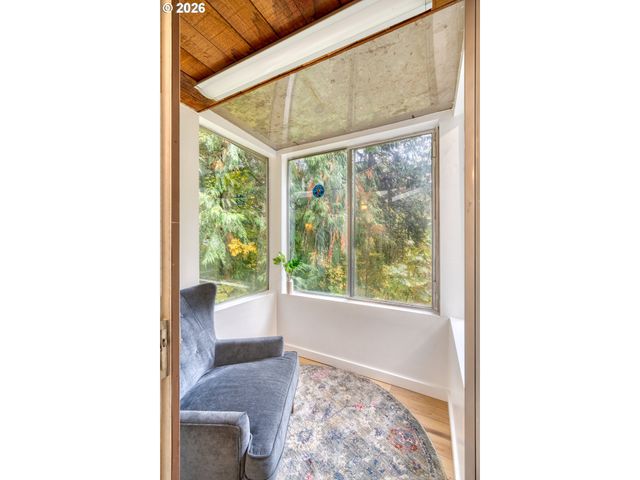 69437 E VINE MAPLE Dr, Rhododendron, OR 97049