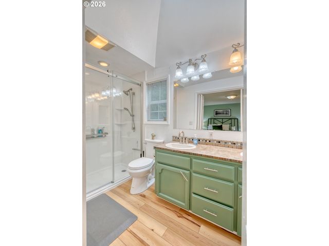 69437 E VINE MAPLE Dr, Rhododendron, OR 97049