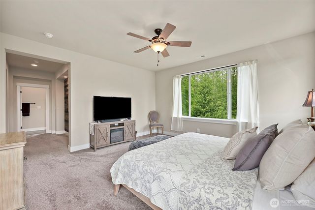 18581 Alpita Court NE, Poulsbo, WA 98370