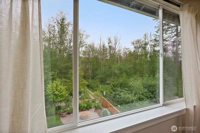 18581 Alpita Court NE, Poulsbo, WA 98370