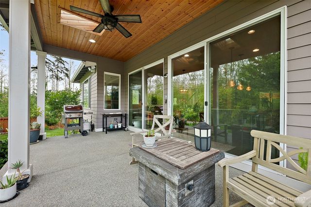 18581 Alpita Court NE, Poulsbo, WA 98370