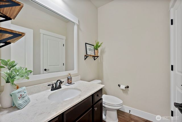 18581 Alpita Court NE, Poulsbo, WA 98370