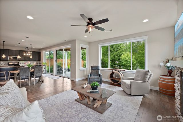 18581 Alpita Court NE, Poulsbo, WA 98370
