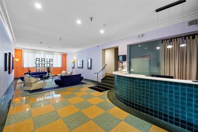 530 Ocean Drive, Miami Beach, FL 33139