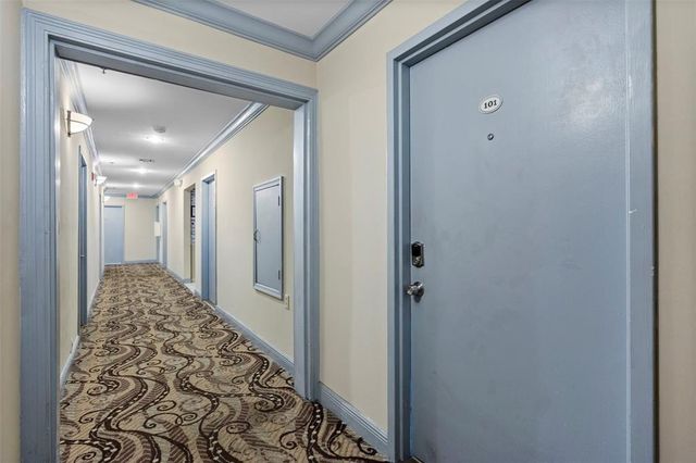 530 Ocean Drive, Miami Beach, FL 33139