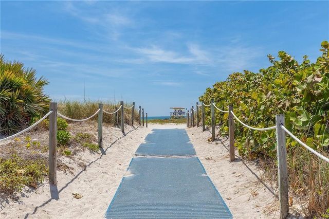 530 Ocean Drive, Miami Beach, FL 33139
