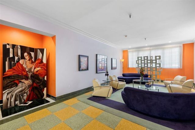 530 Ocean Drive, Miami Beach, FL 33139