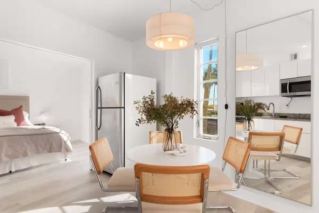 530 Ocean Drive, Miami Beach, FL 33139