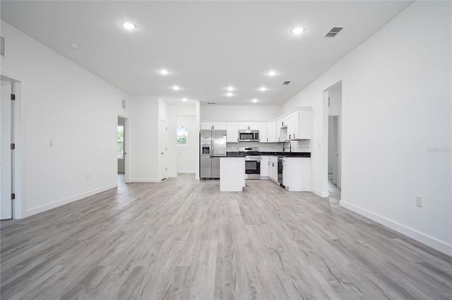 304 PEARL STREET, Haines City, FL 33844