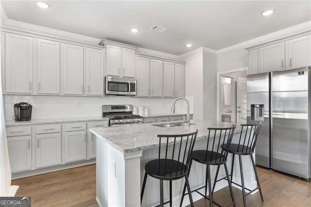 545 Paces Drive, Lithia Springs, GA 30122