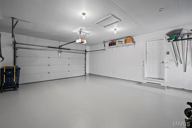 1315 Weidmann Estates Court, Ballwin, MO 63011