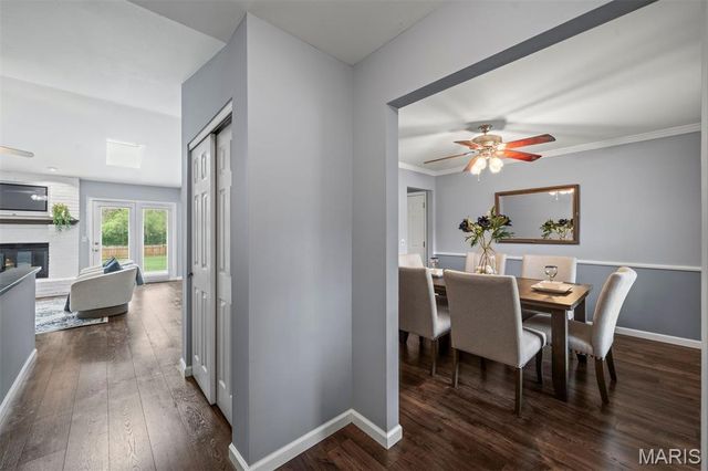 1315 Weidmann Estates Court, Ballwin, MO 63011