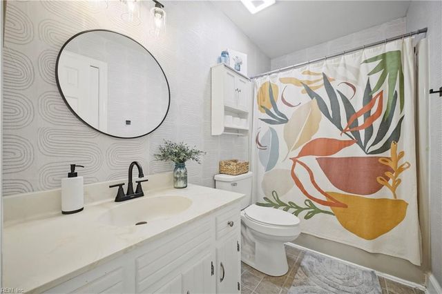 114 Haradd LN, Williamsburg, VA 23188