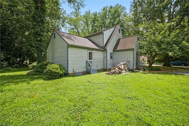 114 Haradd LN, Williamsburg, VA 23188