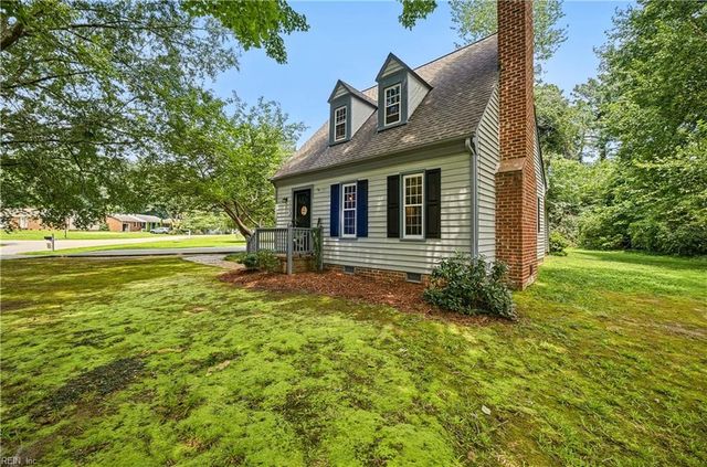 114 Haradd LN, Williamsburg, VA 23188