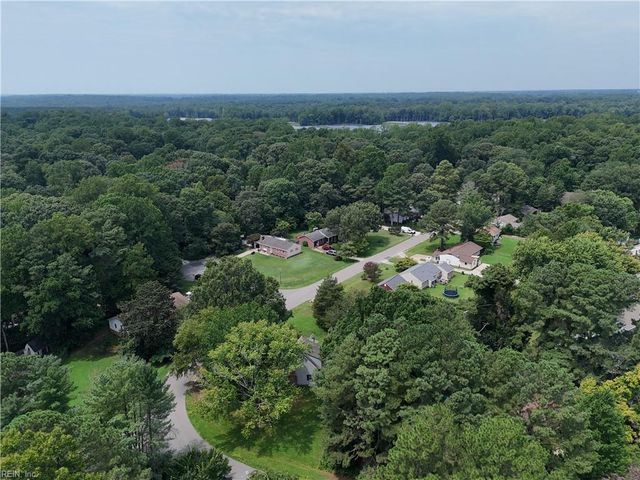 114 Haradd LN, Williamsburg, VA 23188