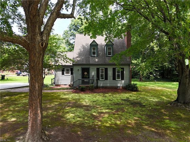 114 Haradd LN, Williamsburg, VA 23188