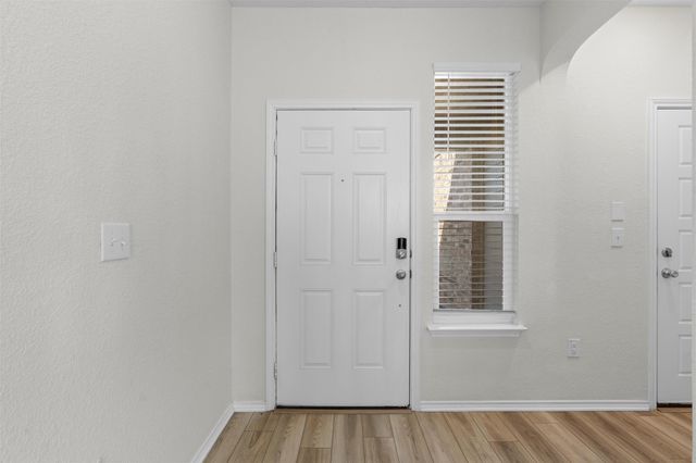 7705 Song Sparrow DR, Austin, TX 78744