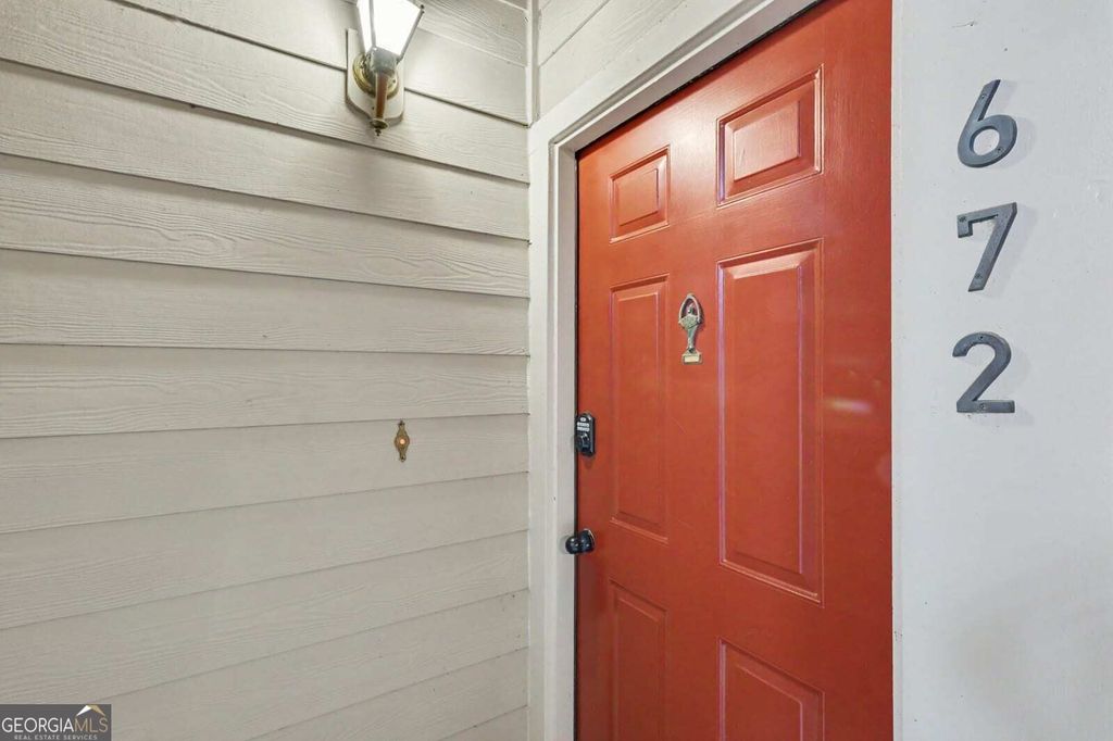 672 McGill Place 672, Atlanta, GA 30312 — photo 2