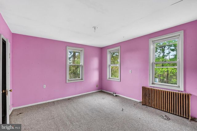 240 NEW YORK AVE, Egg Harbor City, NJ 08215