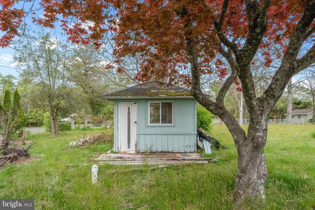 240 NEW YORK AVE, Egg Harbor City, NJ 08215