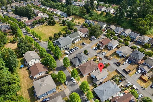 4127 E T Street, Tacoma, WA 98404