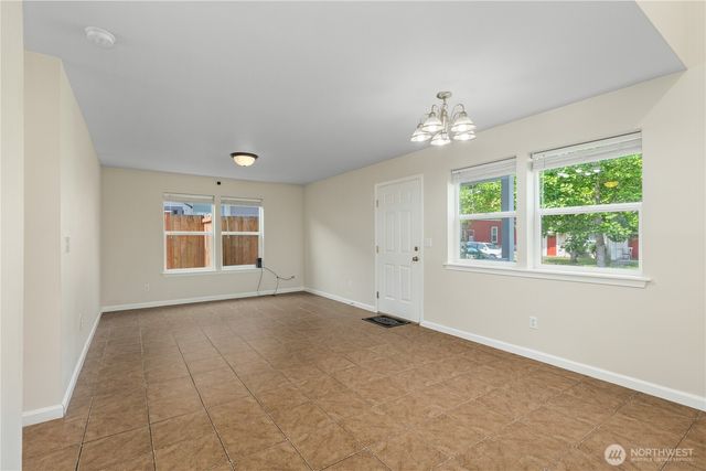 4127 E T Street, Tacoma, WA 98404