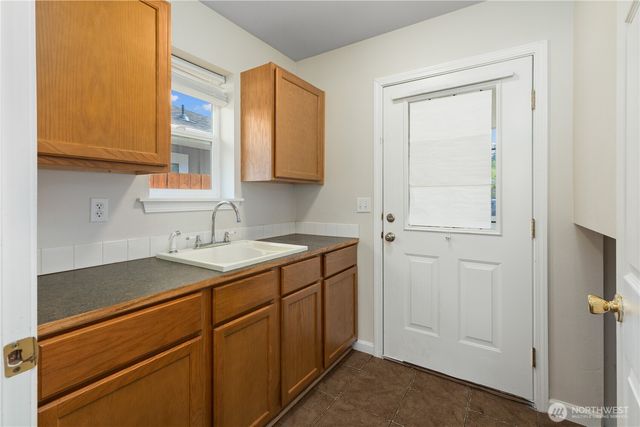 4127 E T Street, Tacoma, WA 98404