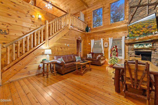 1825 Cherry View Lane, Sevierville, TN 37876