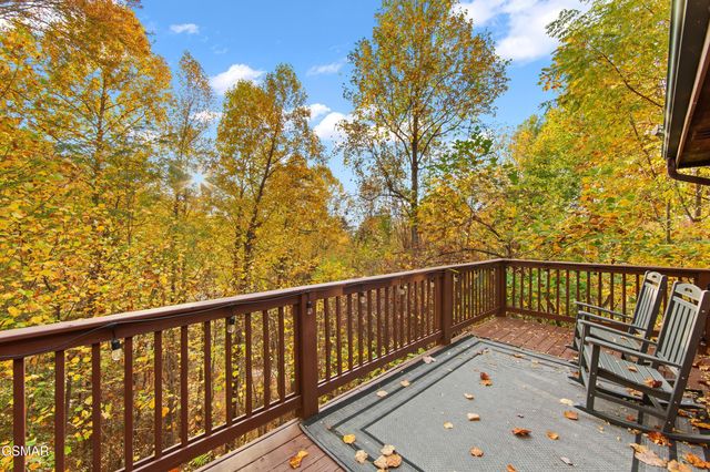 1825 Cherry View Lane, Sevierville, TN 37876