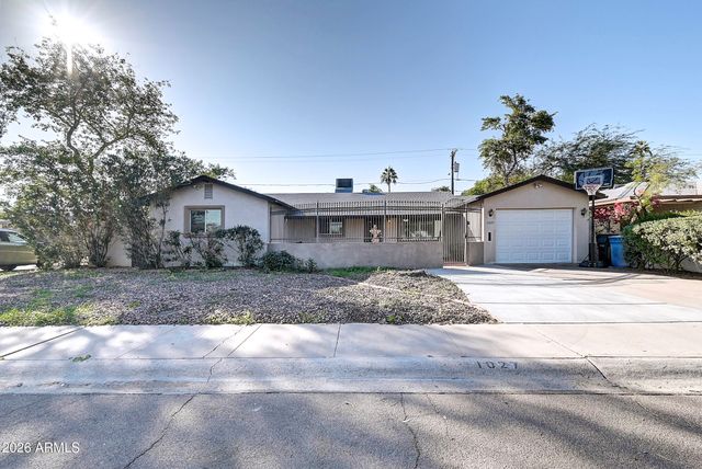 1027 W 19TH Street, Tempe, AZ 85281