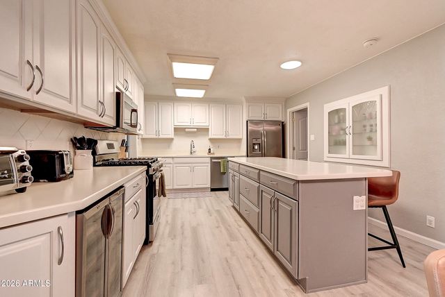 1027 W 19TH Street, Tempe, AZ 85281