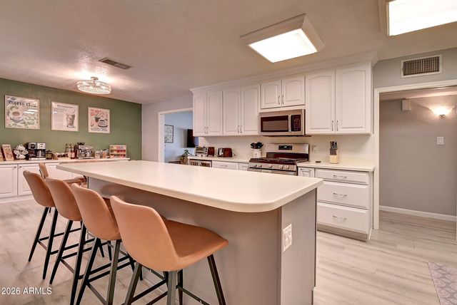 1027 W 19TH Street, Tempe, AZ 85281
