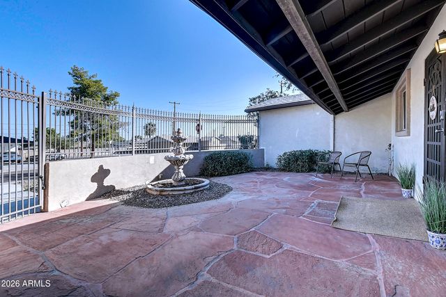 1027 W 19TH Street, Tempe, AZ 85281