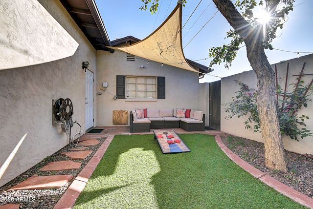 1027 W 19TH Street, Tempe, AZ 85281