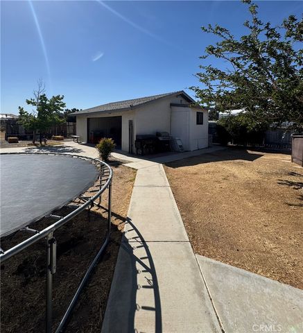 11968 Bornite, Hesperia, CA 92345
