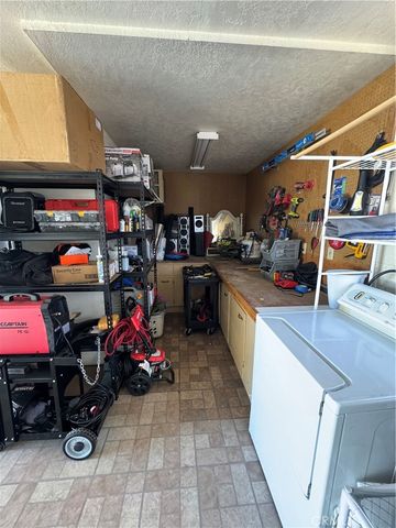 11968 Bornite, Hesperia, CA 92345