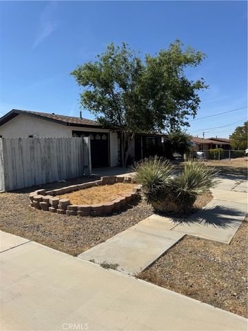 11968 Bornite, Hesperia, CA 92345
